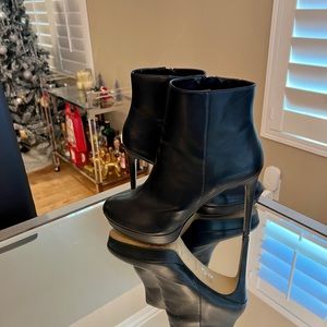 Aldo Heel Platform Black Ankle Boots